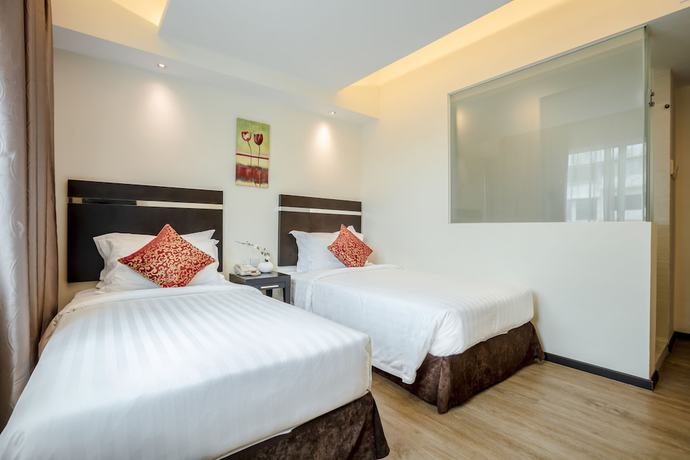 Imagen de la habitación del Hotel Link. Foto 15