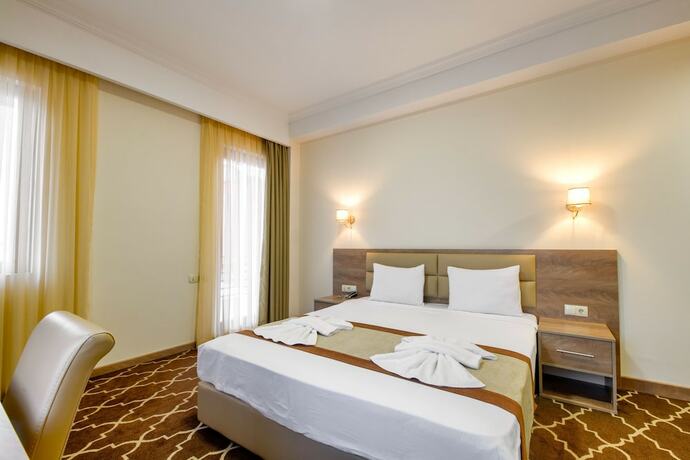 Imagen de la habitación del Hotel Link Tbilisi. Foto 19