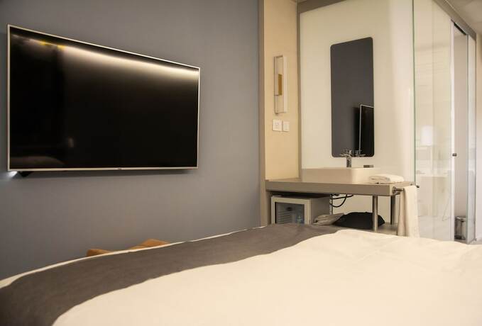 Imagen de la habitación del Hotel Link & Hub. Foto 15