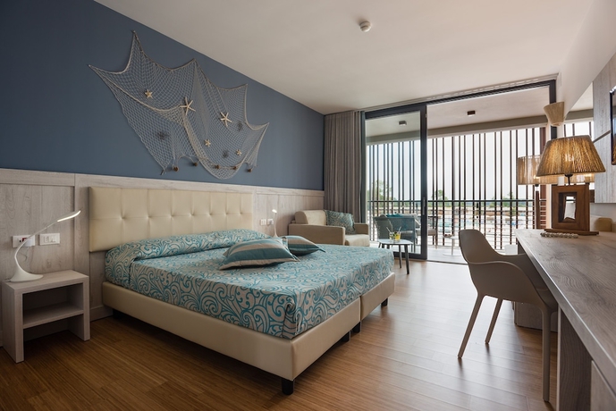 Imagen de la habitación del Hotel Lino Delle Fate Eco Village Resort. Foto 8