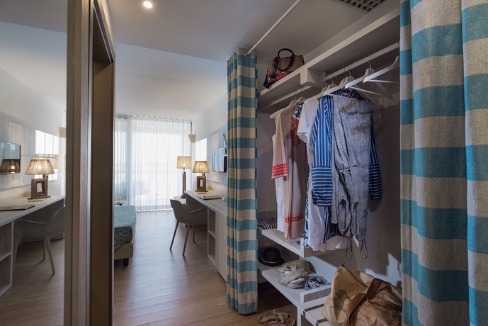 Imagen de la habitación del Hotel Lino Delle Fate Eco Village Resort. Foto 9