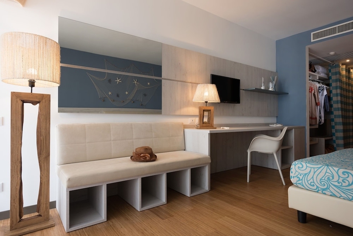 Imagen de la habitación del Hotel Lino Delle Fate Eco Village Resort. Foto 10