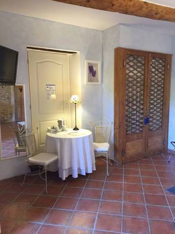 Imagen de la habitación del Hotel L'instant S&eacute;vign&eacute;. Foto 2