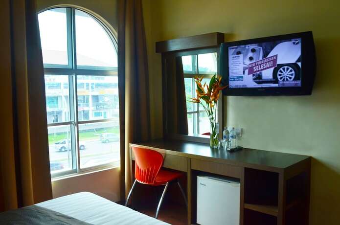 Imagen general del Hotel Lintas Plaza. Foto 6