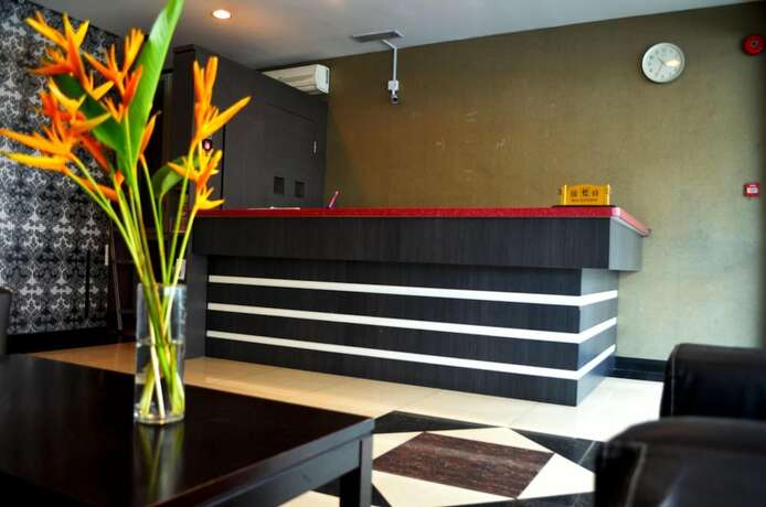 Imagen general del Hotel Lintas Plaza. Foto 7