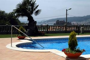 Imagen general del Hotel Li&ntilde;ares, Poio. Foto 1