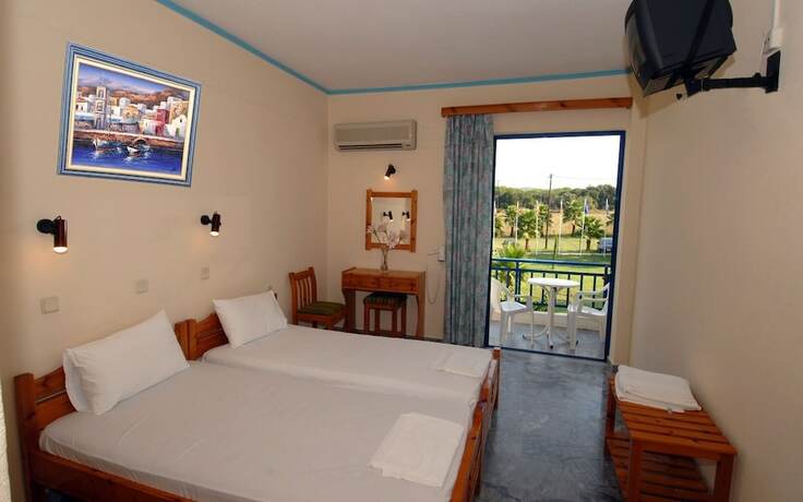 Imagen de la habitación del Hotel Lintzi. Foto 17