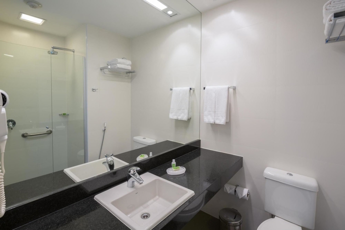 Imagen de la habitación del Hotel Linx Galeão. Foto 6