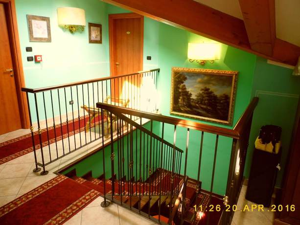 Imagen de los interiores del Hotel Lion, Balma. Foto 16