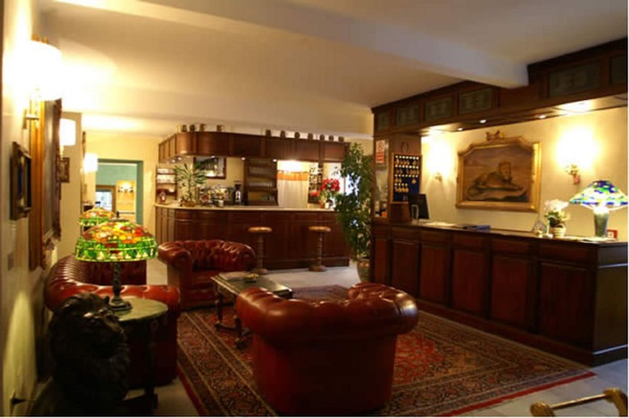 Imagen de los interiores del Hotel Lion, Balma. Foto 17
