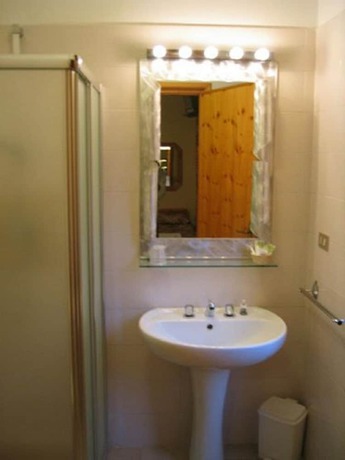Imagen de la habitación del Hotel Lion, Balma. Foto 13