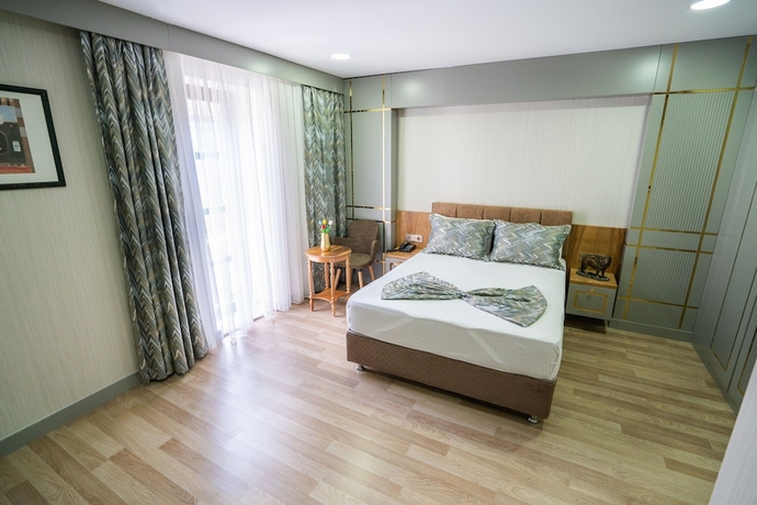 Imagen de la habitación del Hotel Lion City Kizilay. Foto 11