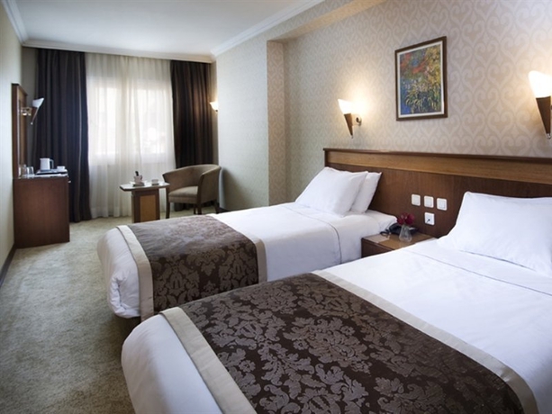 Imagen general del Hotel Lion. Foto 4