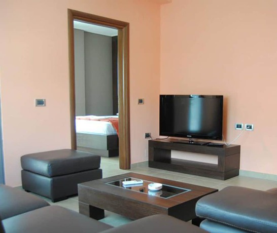 Imagen de la habitación del Hotel Lion Gate. Foto 16