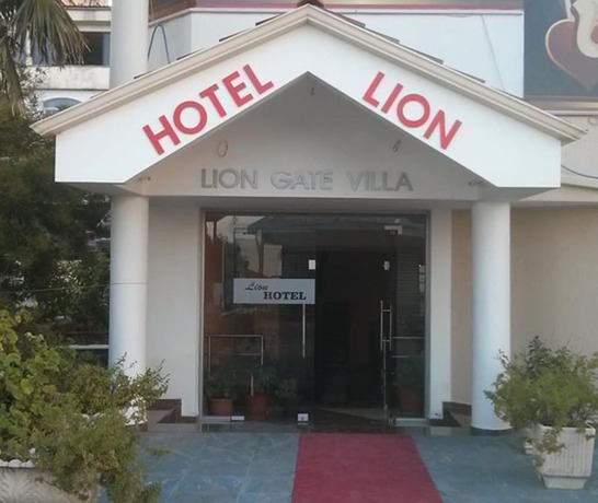 Imagen de los interiores del Hotel Lion Gate. Foto 20