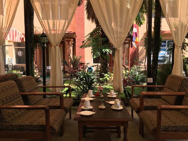 Imagen del bar/restaurante del Hotel Lion, Katmandu. Foto 2
