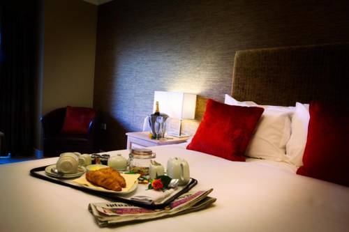 Imagen de la habitación del Hotel Lion Quays and Spa. Foto 3