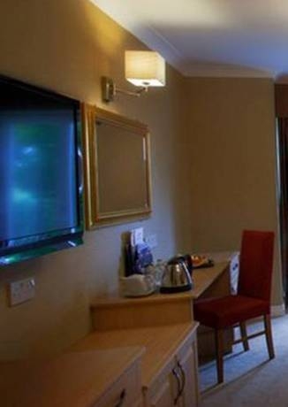 Imagen de la habitación del Hotel Lion Quays and Spa. Foto 4