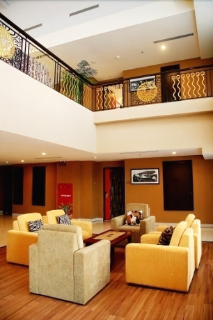 Imagen de los interiores del Hotel Lion and Plaza. Foto 12