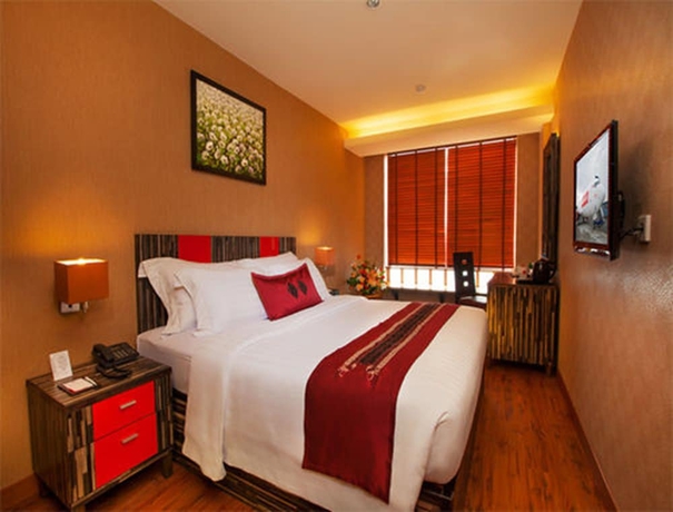 Imagen de la habitación del Hotel Lion and Plaza. Foto 6