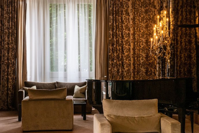Imagen de los interiores del Hotel Lion d'Or 1774 - Ch&acirc;teaux de la Loire. Foto 20