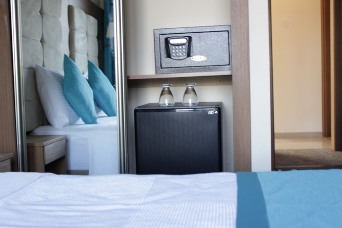 Imagen de la habitación del Hotel Liona. Foto 5