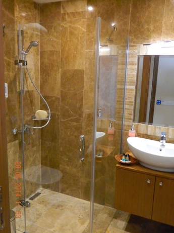 Imagen de la habitación del Hotel Liona. Foto 9