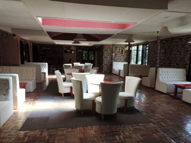 Imagen general del Hotel Lions Court Lodge. Foto 7