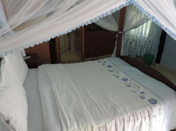 Imagen general del Hotel Lions Court Lodge. Foto 14