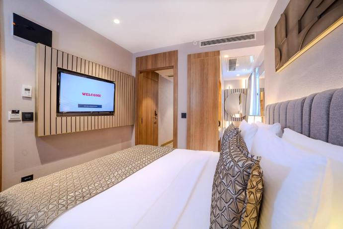 Imagen de la habitación del Hotel Lions Royal. Foto 13