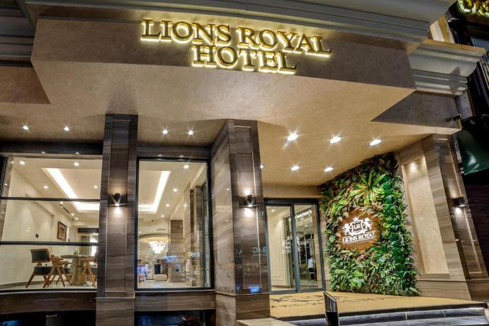 Imagen de los exteriores del Hotel Lions Royal. Foto 22