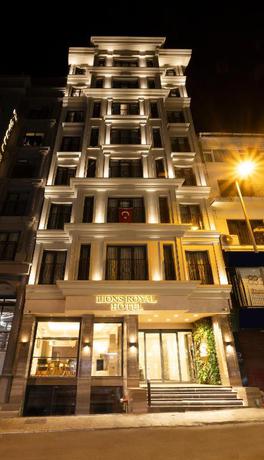 Imagen de los exteriores del Hotel Lions Royal. Foto 23