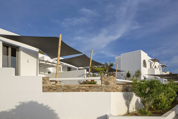 Imagen de los exteriores del Hotel Liostasi. Foto 7