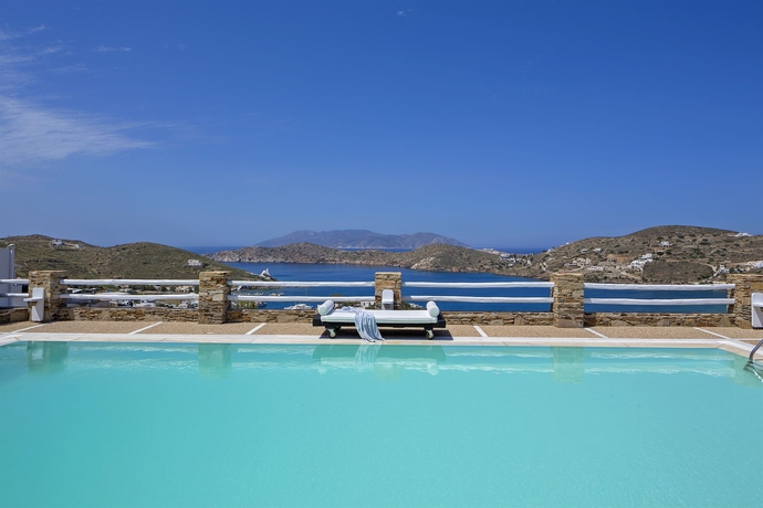 Imagen de la piscina del Hotel Liostasi. Foto 13