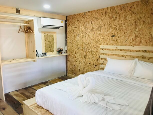 Imagen de la habitación del Hotel Lipe Garden Beach Resort. Foto 11