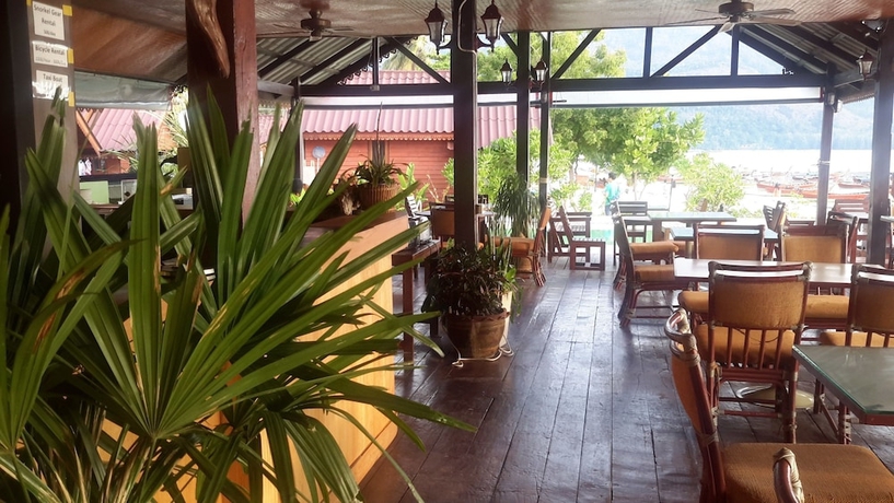 Imagen de los interiores del Hotel Lipe Power Beach Resort. Foto 15