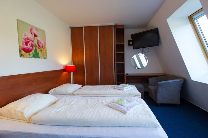 Imagen de la habitación del Hotel Lipno Lake Resort. Foto 5