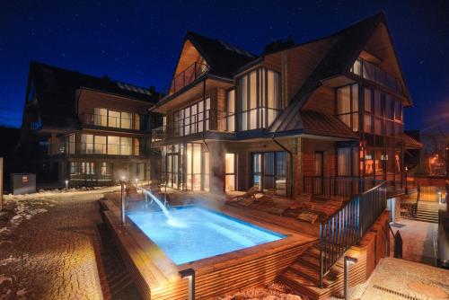 Imagen de los interiores del Hotel Lipowy Dw&oacute;r. Foto 12