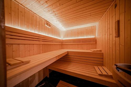 Imagen de los interiores del Hotel Lipowy Dw&oacute;r. Foto 14