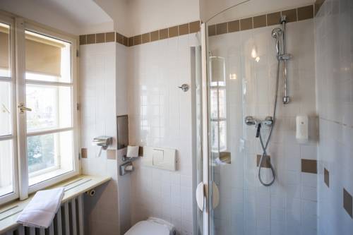 Imagen de la habitación del Hotel Lippert. Foto 3