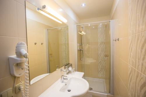 Imagen de la habitación del Hotel Lippert. Foto 6