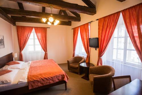 Imagen de la habitación del Hotel Lippert. Foto 9