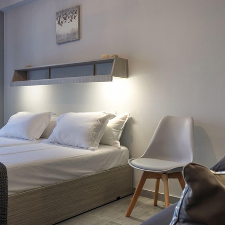 Imagen de la habitación del Hotel Liprando. Foto 8