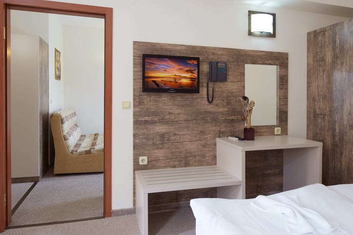 Imagen de la habitación del Hotel Lira, Nessebar. Foto 4