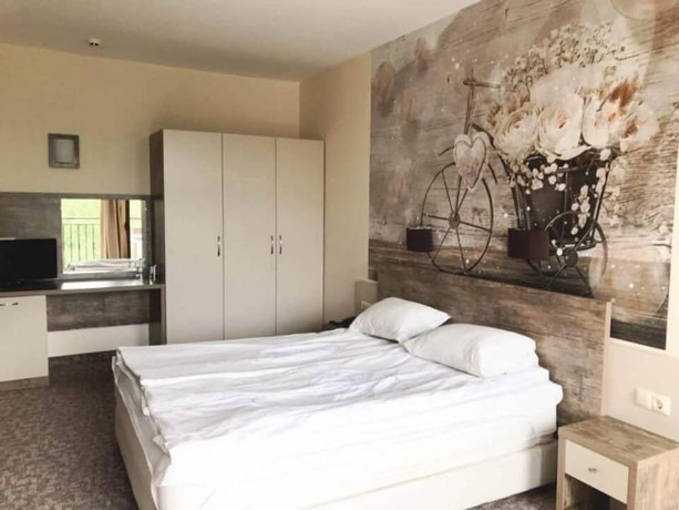 Imagen de la habitación del Hotel Lira, Nessebar. Foto 7