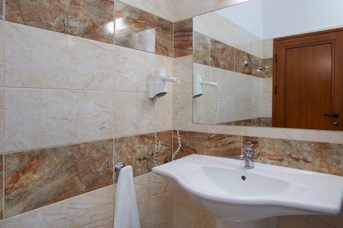 Imagen de la habitación del Hotel Lira, Nessebar. Foto 15