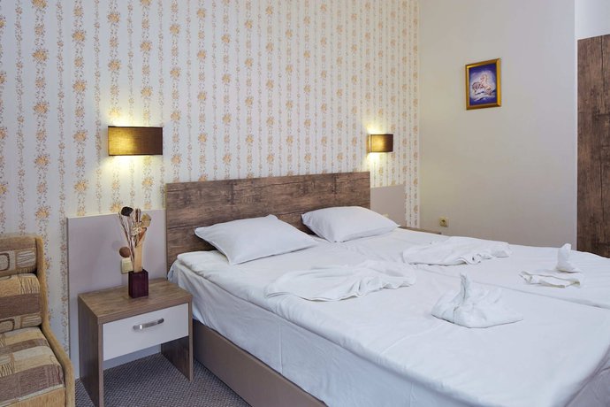Imagen de la habitación del Hotel Lira, Nessebar. Foto 16