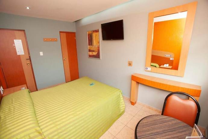 Imagen de la habitación del Hotel Lira - Solo Adultos. Foto 11
