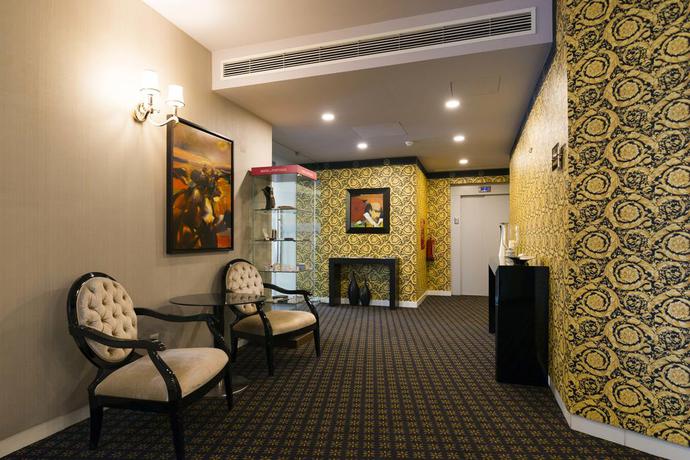 Imagen de los interiores del Hotel Lis Batalha. Foto 14