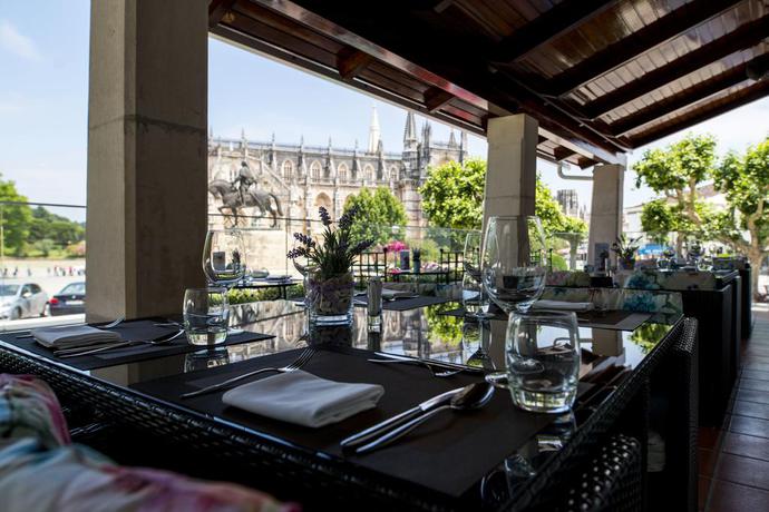 Imagen de la habitación del Hotel Lis Batalha. Foto 10